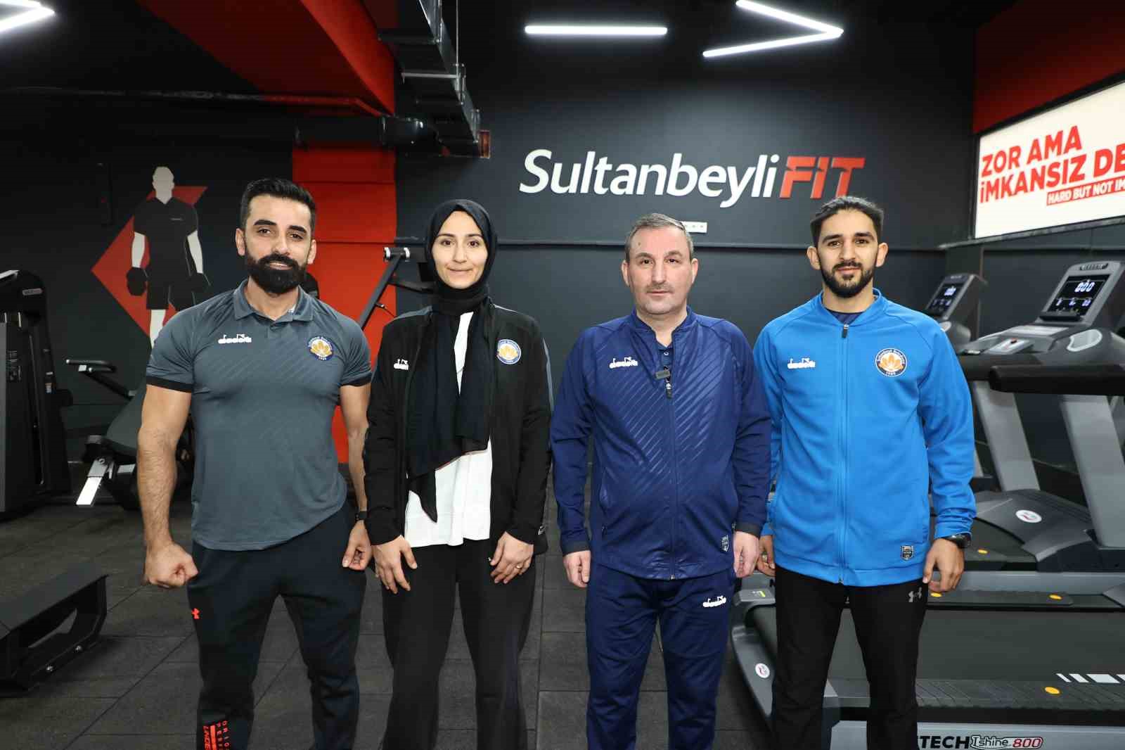 Sultanbeyli Belediyesi’nden halka ücretsiz fitness hizmeti