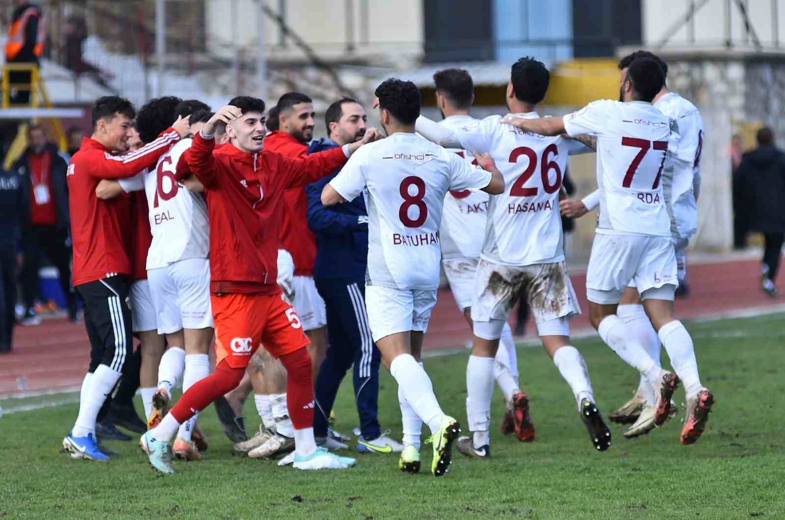 TFF 2. Lig: İnegölspor: 2 - Karaköprü Belediyespor: 1