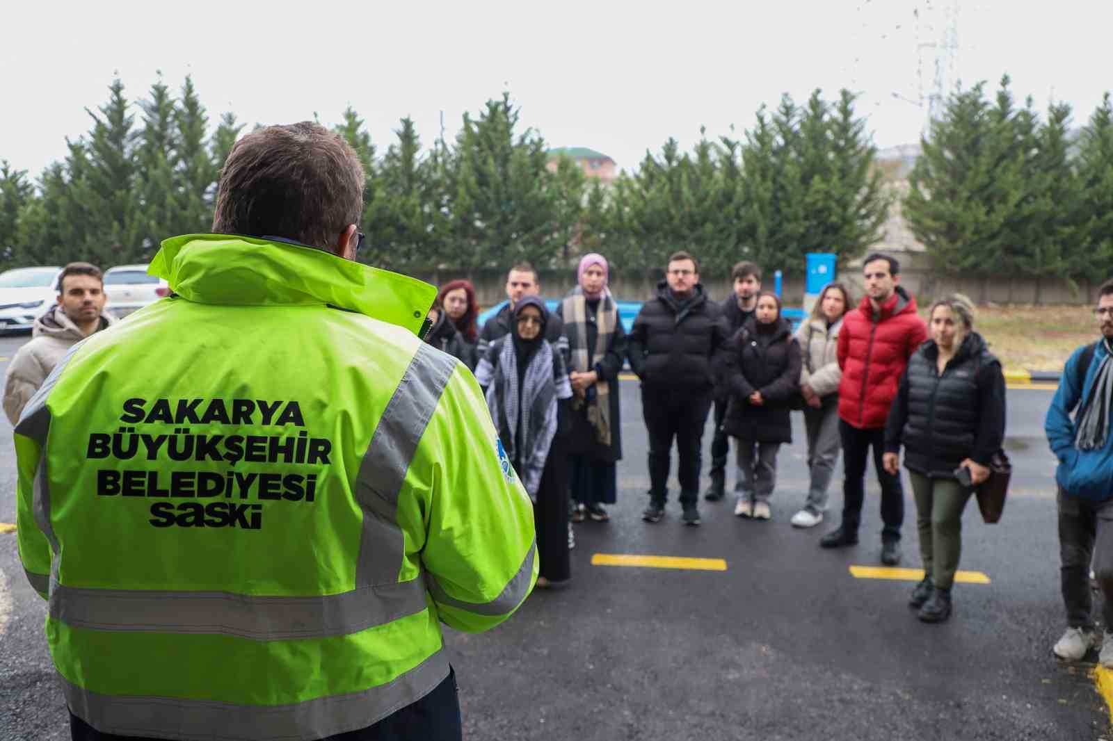 Doktor adayları arıtma tesislerine hayran kaldı