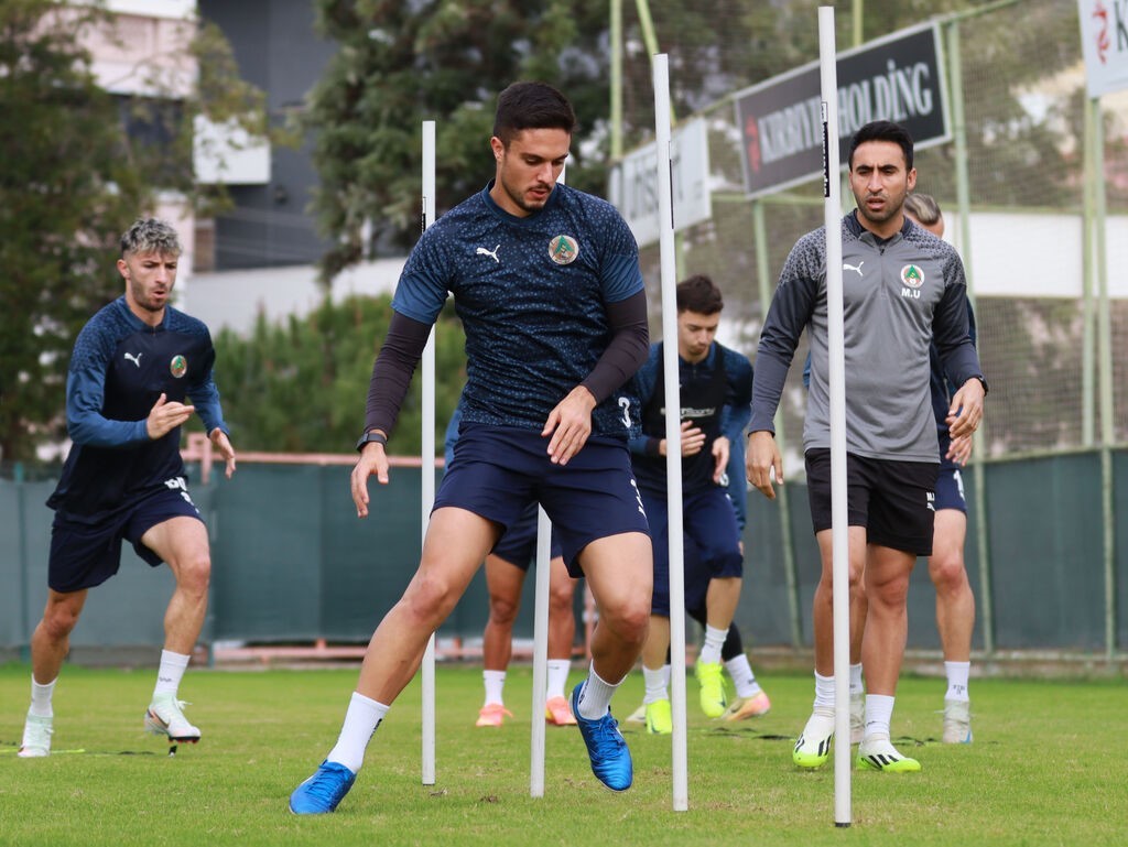 Alanyaspor, Gaziantep FK maçı hazırlıklarına başladı