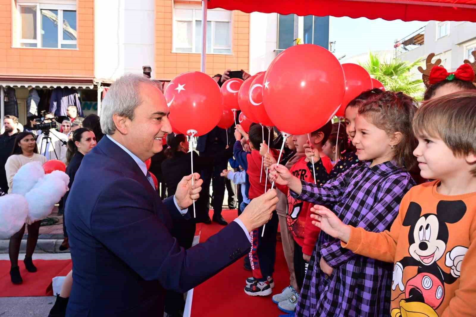 Kepez’den çalışan annelere kreş desteği