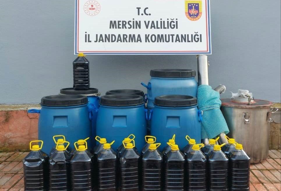 Mersin’de 420 litre sahte içki ele geçirildi