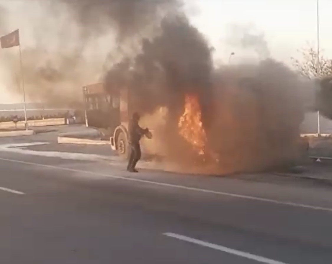 Konya’da süt tankeri alevler içinde kaldı