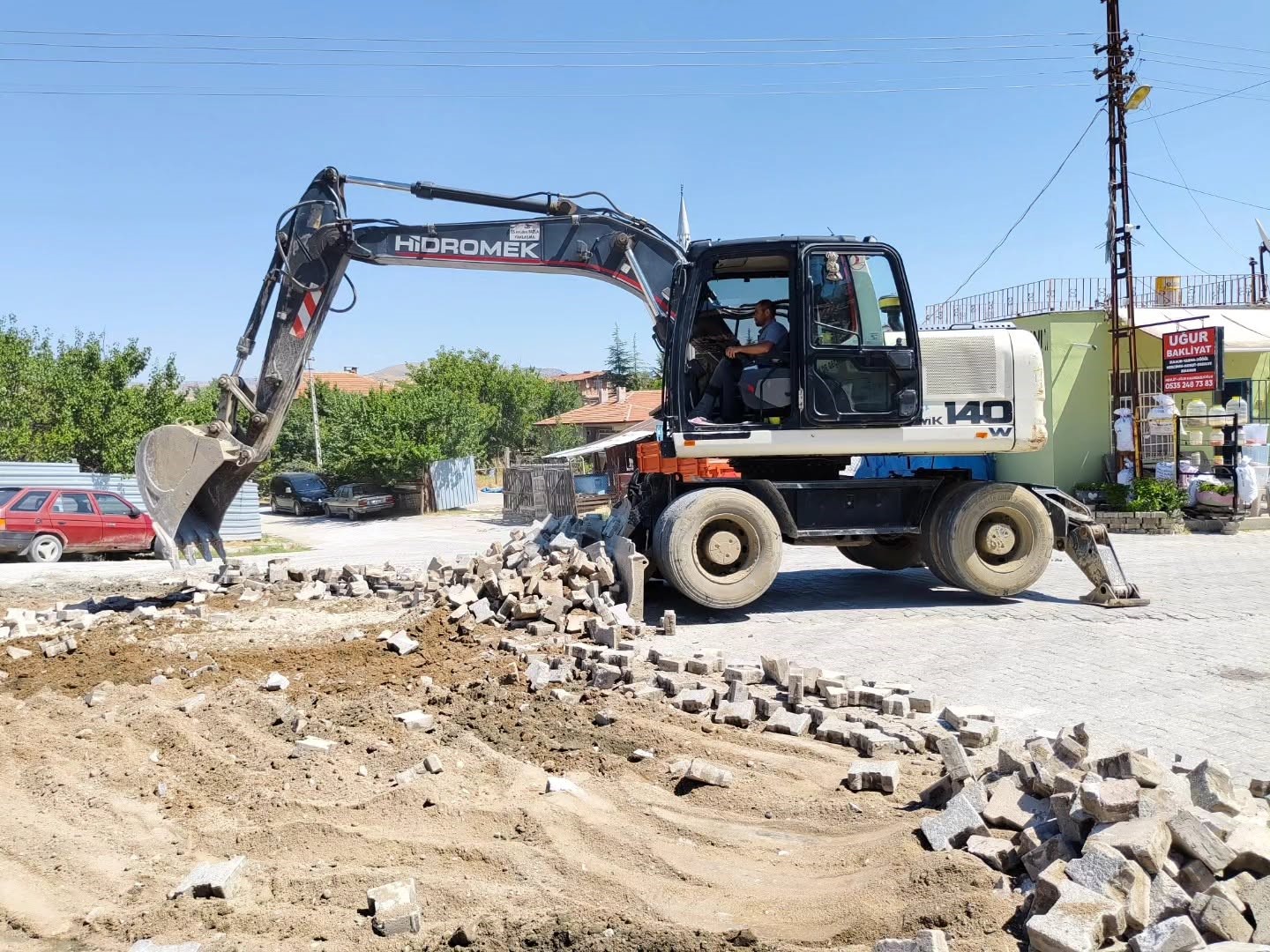 sungurlu-da-asfalt-calismalari-tam-gaz-devam-ediyor