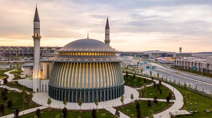 İGA’dan Ali Kuşçu Camii’nde 