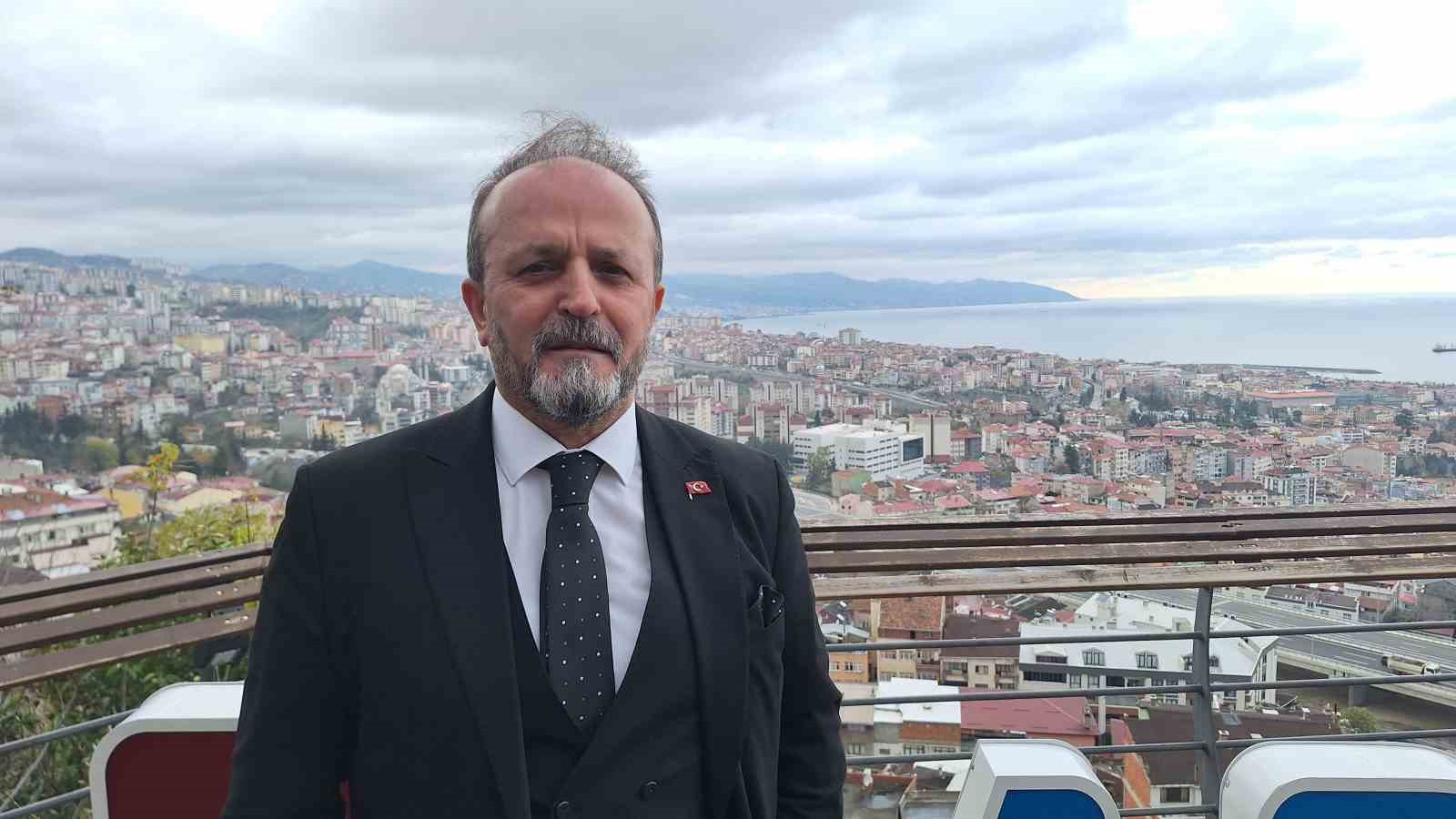 Ayhan Taflan: “Pandemi öncesinde şantiye alanı olan Trabzon’umuzda şuan maalesef inşaat yapılmıyor”