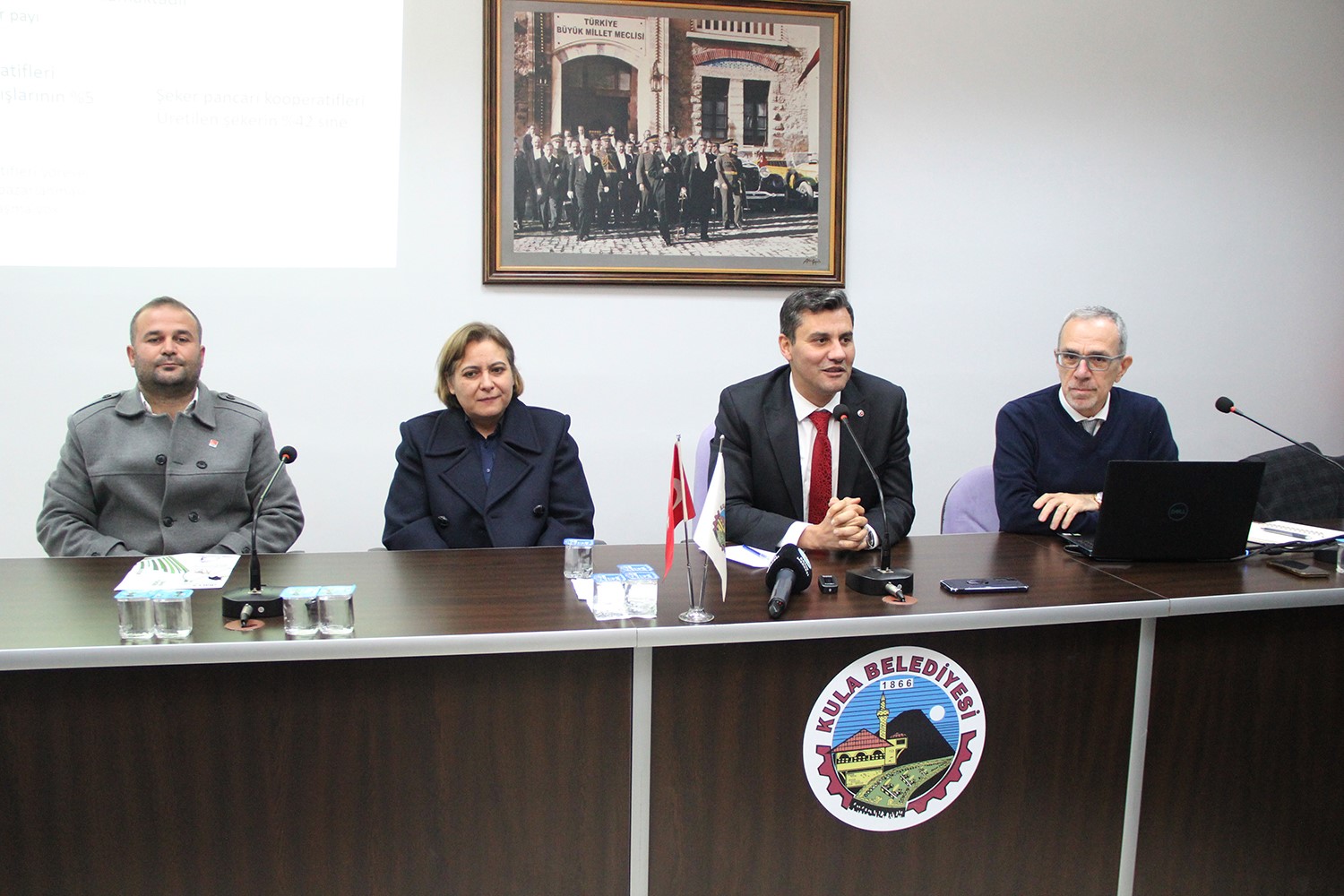 Kula’da tarım ve hayvancılığa Büyükşehir desteği