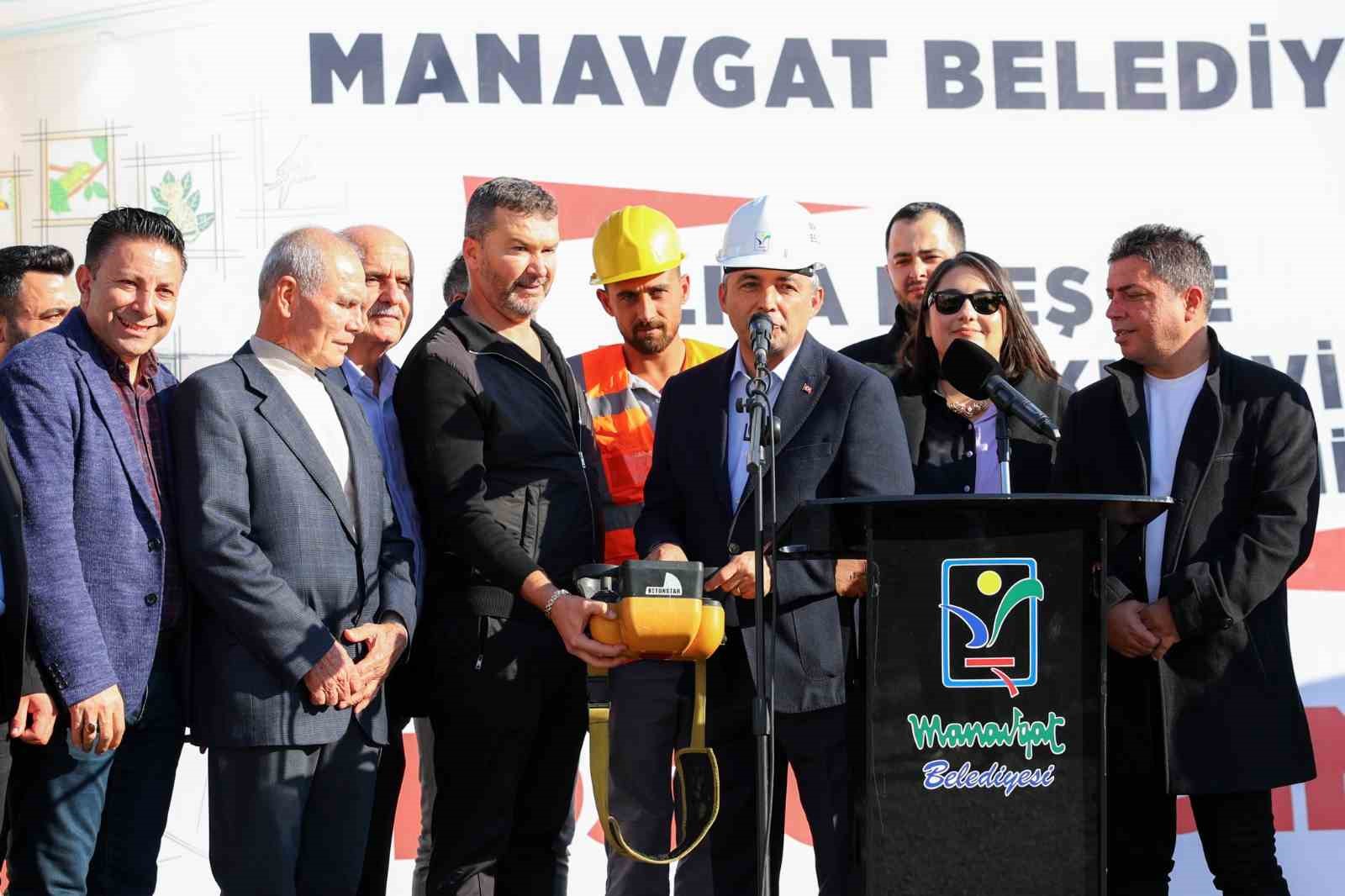 Manavgat’ta yeni kreş ve gündüz bakımevi için temel atıldı