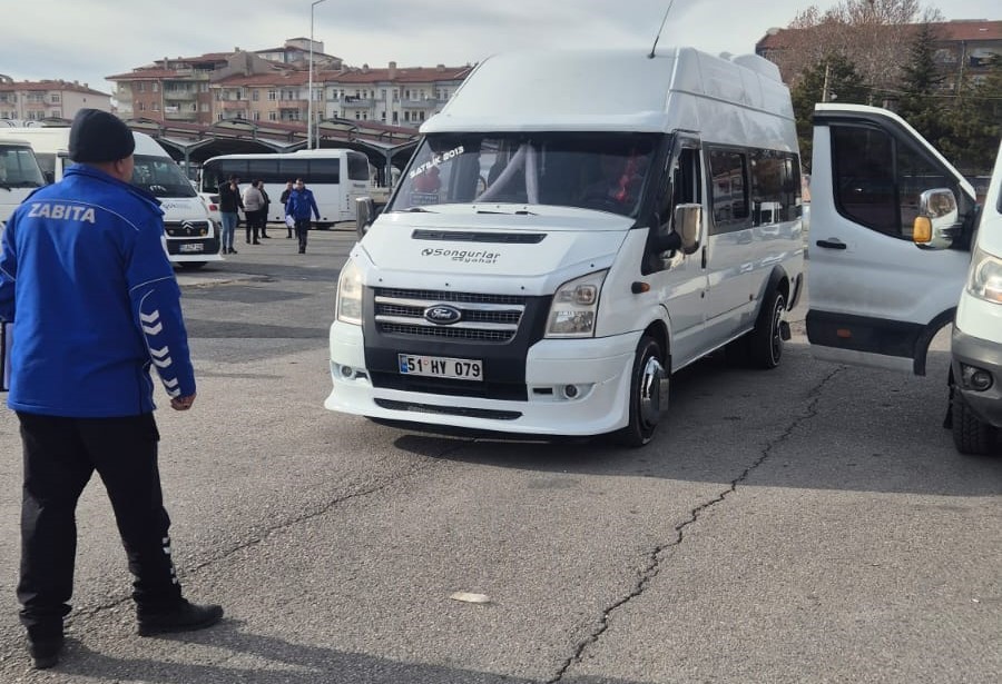 Niğde Belediyesi Servis Araçlarını Mercek Altına Aldı