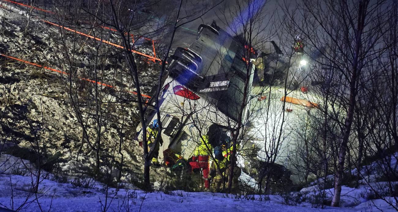 Norveç’te otobüs şarampole yuvarlandı: 3 ölü, 4 yaralı