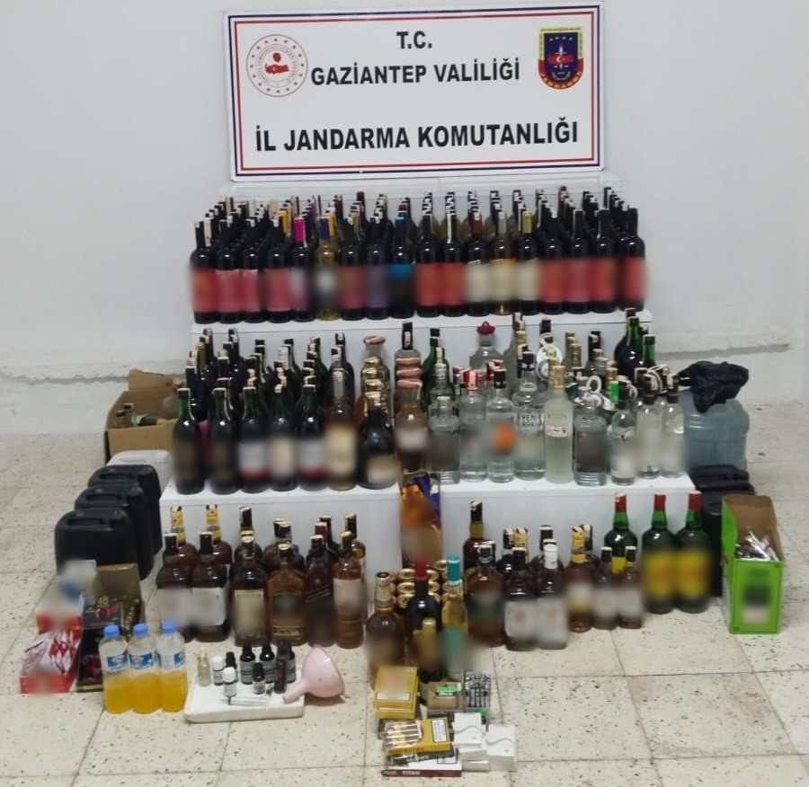 Gaziantep’te sahte ve kaçak alkol operasyonu: 6 gözaltı