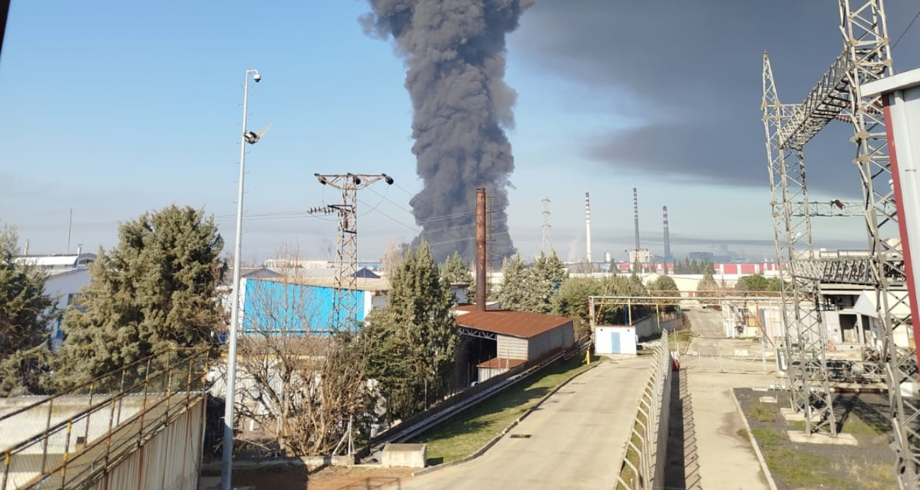 Kırklareli’nde oyuncak fabrikasındaki yangına müdahale sürüyor