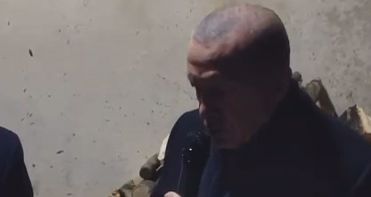 Cumhurbaşkanı Erdoğan komşusunun taziyesinde Kur’an-ı Kerim okudu