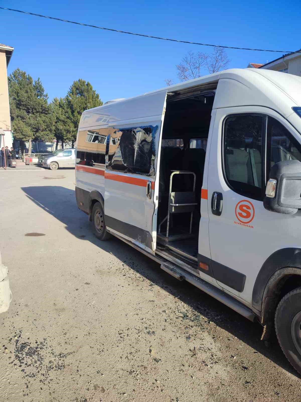 Eskişehir’in Günyüzü ilçesindeki kaza ucuz atlatıldı