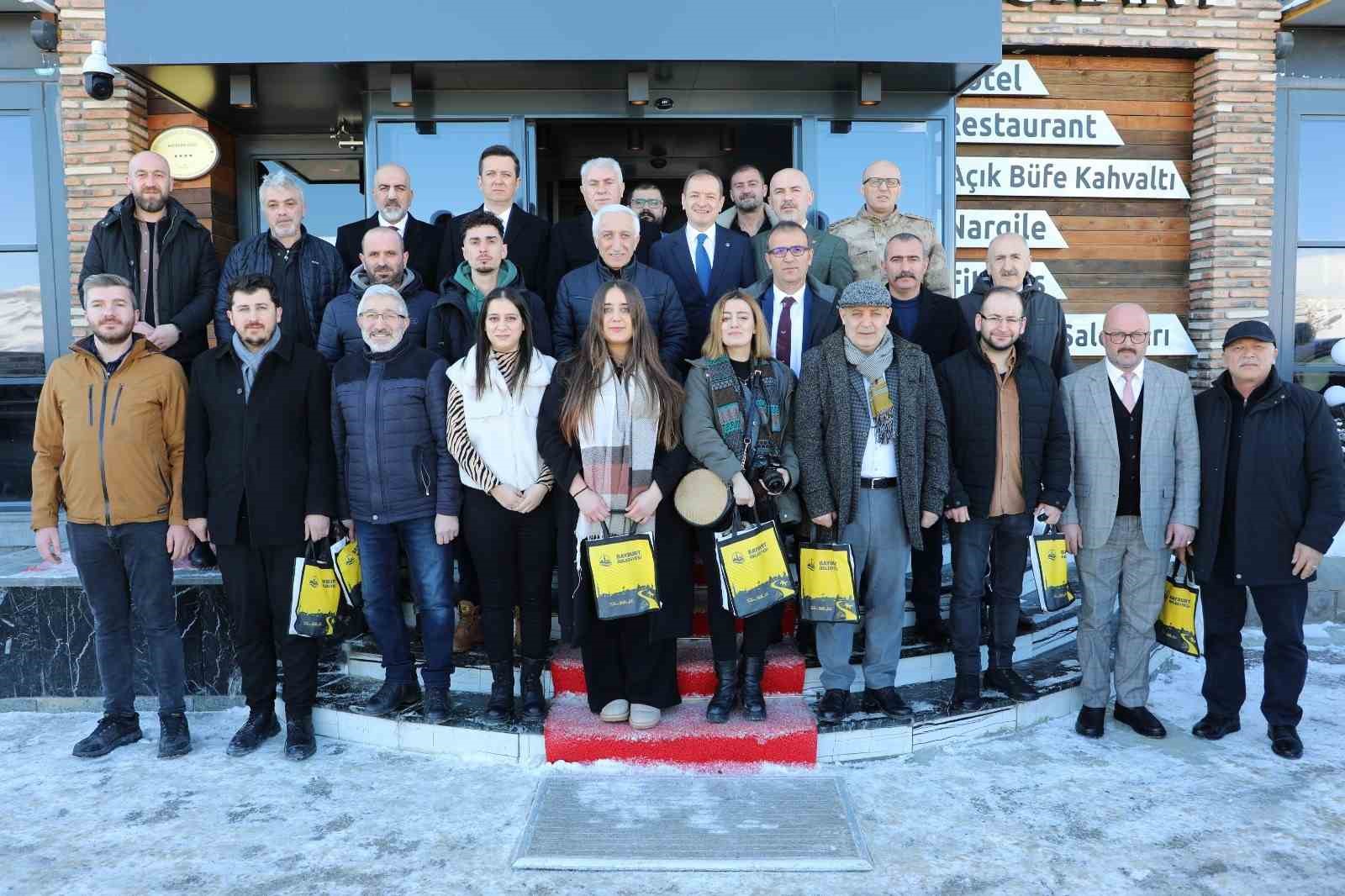 Bayburt’ta basın mensuplarının 10 Ocak Çalışan Gazeteciler Günü kutlandı