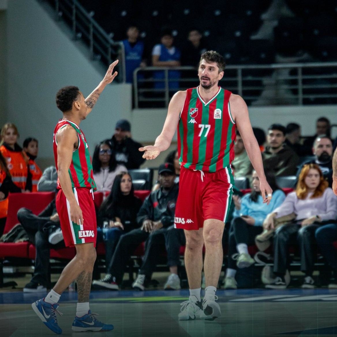 Karşıyaka Basketbol’da 2 oyuncu daha gidiyor