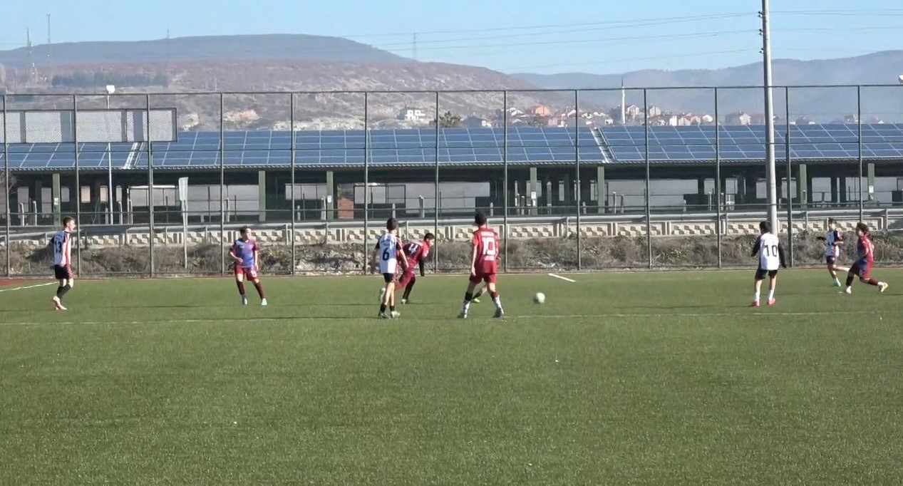 Sömestr tatilinde minik futbolcular için heyecan dolu bir turnuva düzenlendi