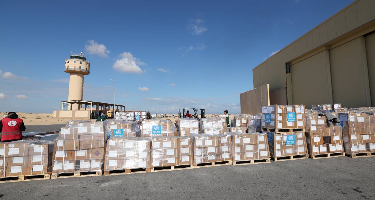 Gazze'ye ateşkesin altıncı gününde 339 insani yardım tırı girdi