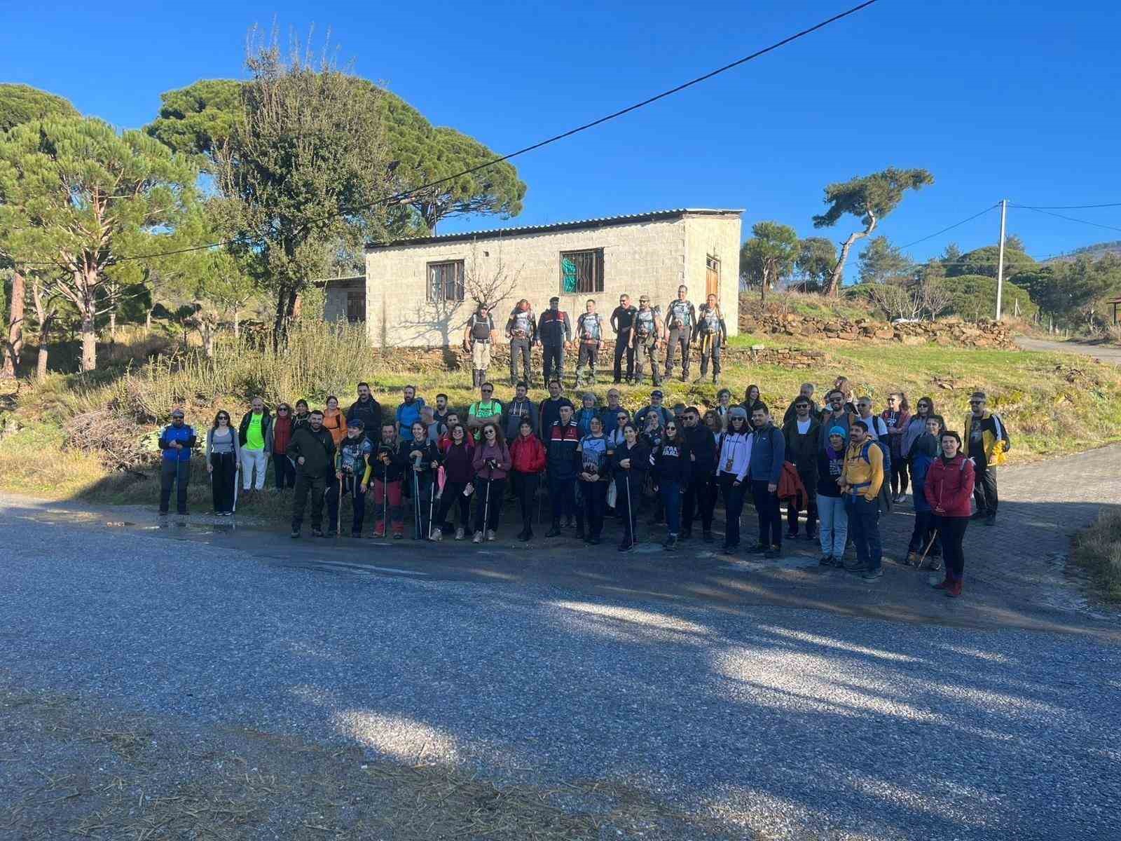 Doğa sporu yapan sporcuların güvenliğini jandarma sağladı