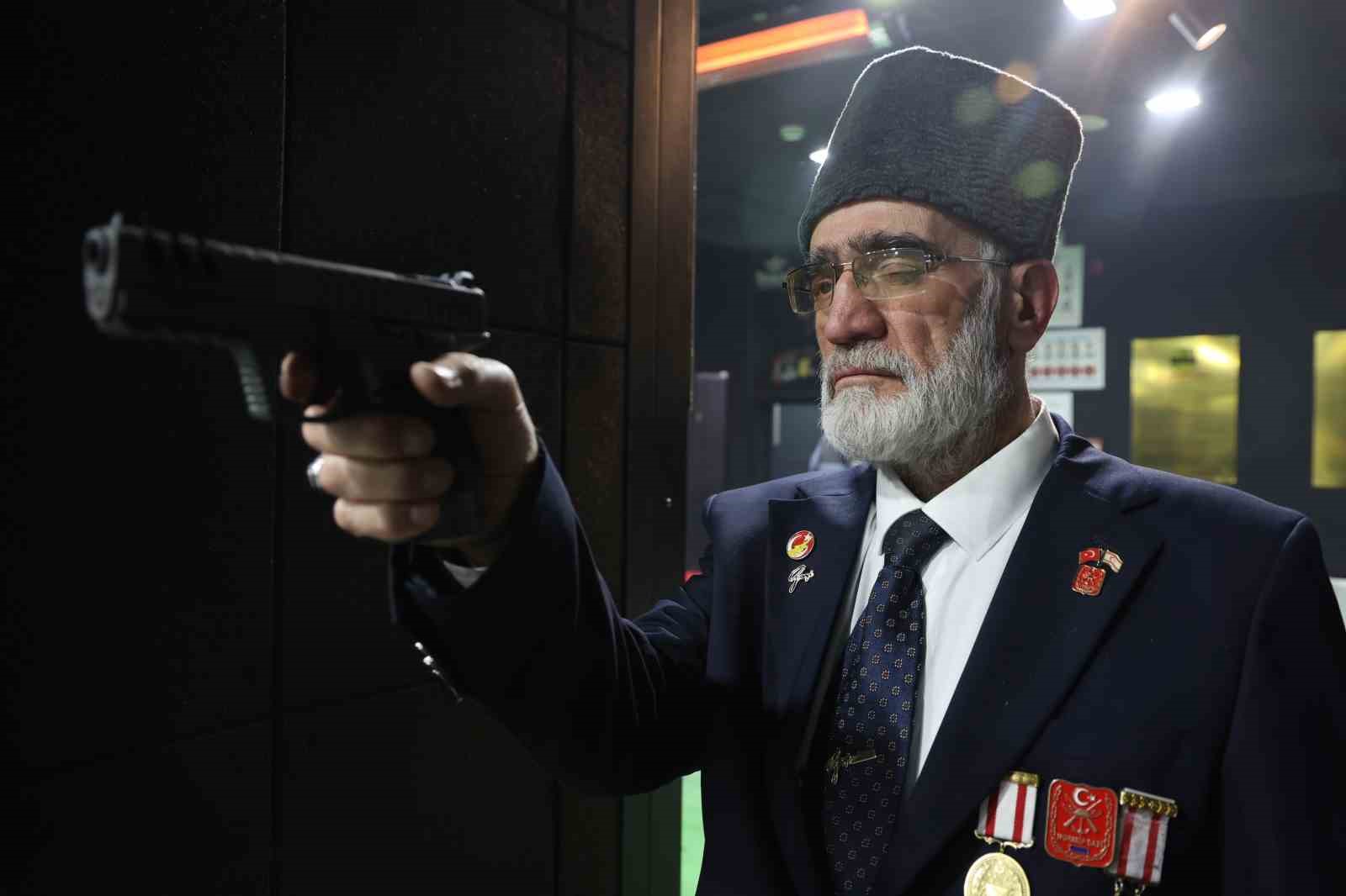 Kıbrıs kahramanları 51 yıl sonra silah başında: 10’da 10 isabet sağladı