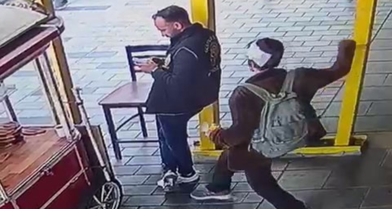 Beyoğlu’nda polis memurunu ensesinden bıçaklayan sanık hakim karşısında!