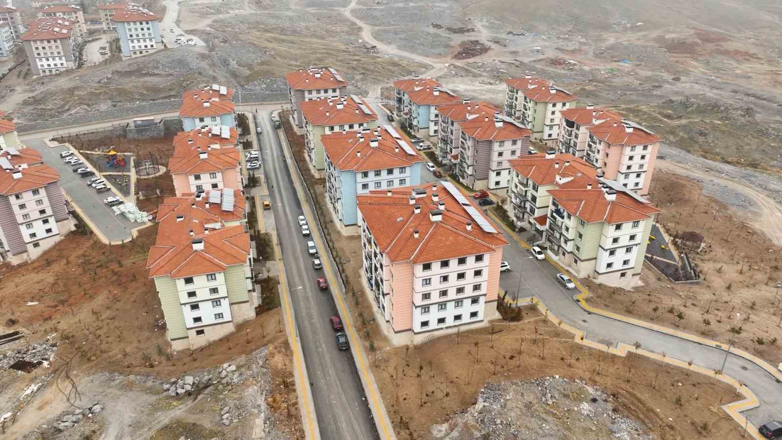 Malatya Gelinciktepe’de hak sahipleri yeni yuvalarına kavuşuyor