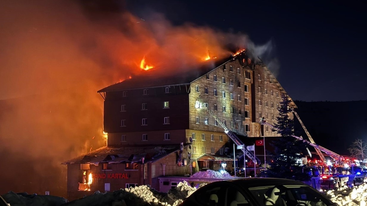 Bolu’daki otel yangınına zamanında müdahale edildi mi?