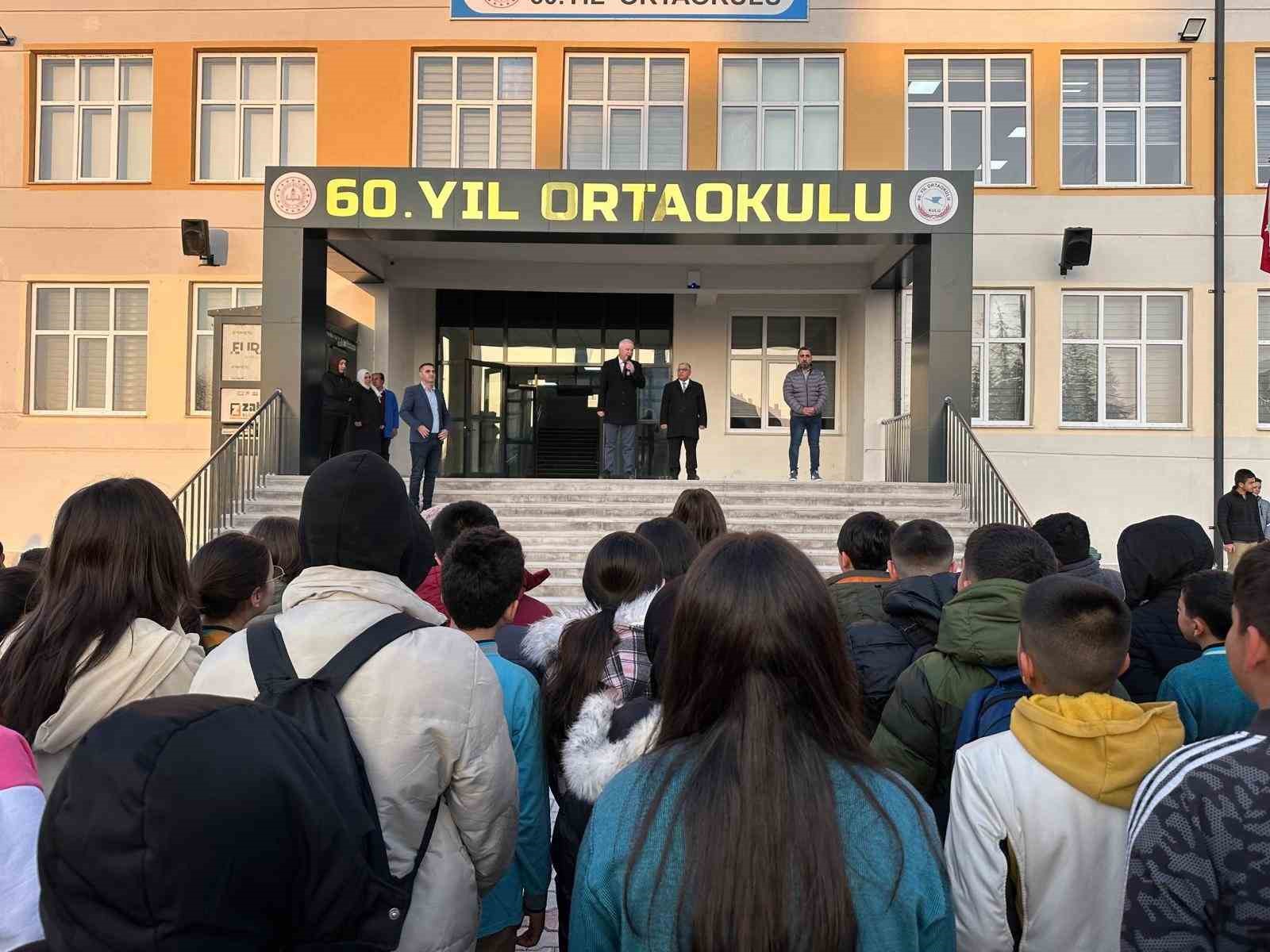 Kulu’da 7 bin 600 öğrenci ders başı yaptı