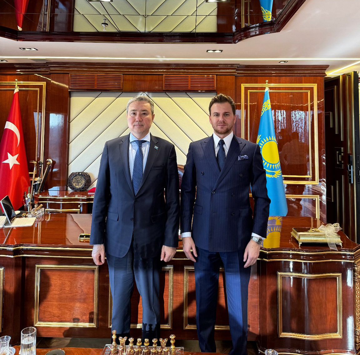 Erdoğan Yıldırım, Kazakistan Cumhuriyeti’nin Eskişehir Fahri Konsolosu olarak atandı