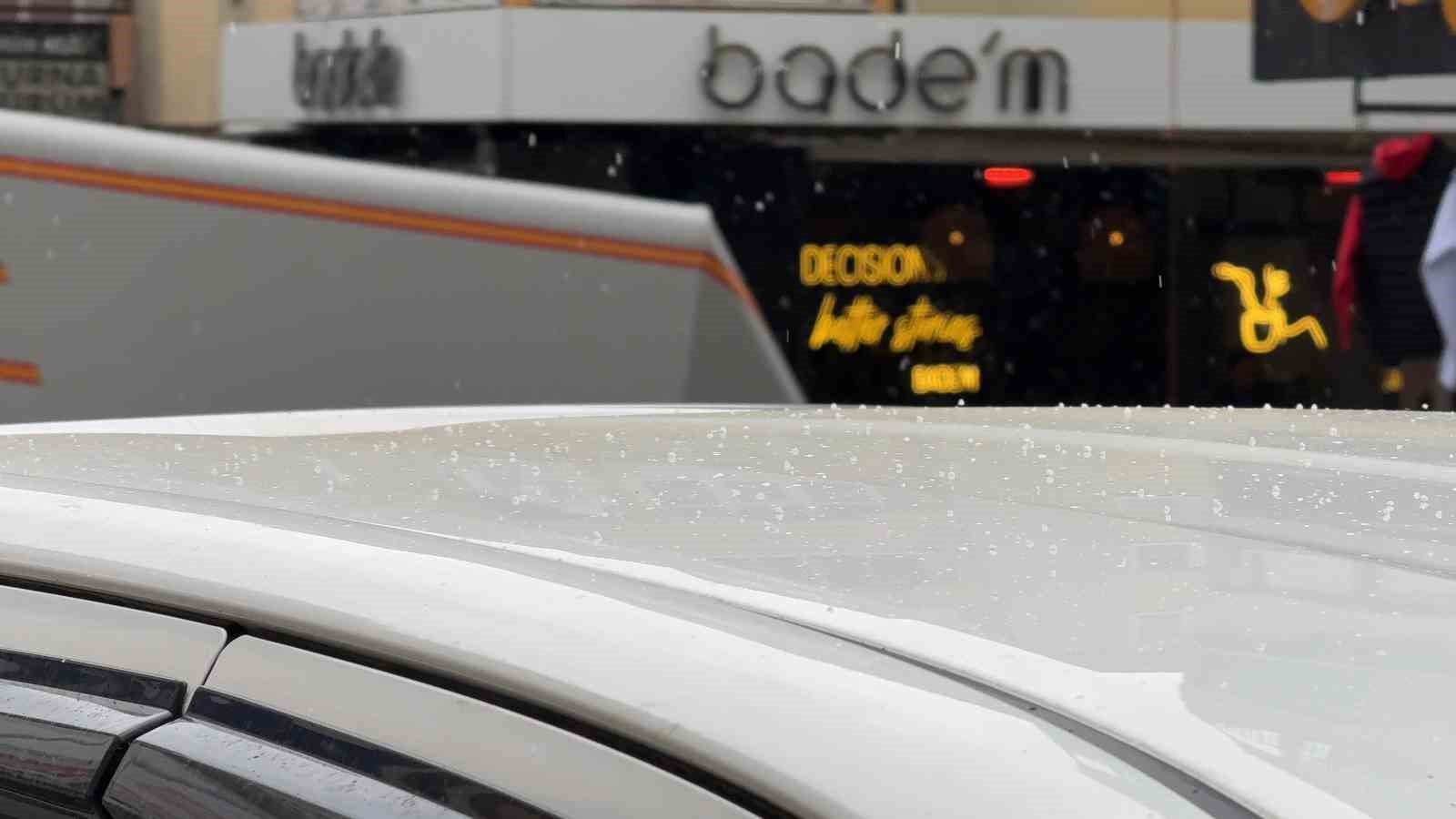 İstanbul’un kuzeyinde kar yağışı başladı
