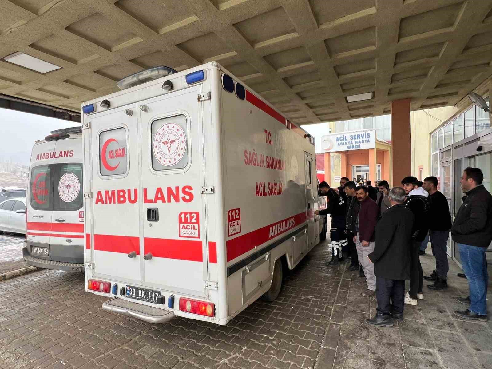 Zehirlenen 32 öğrenci Yüksekova’da tedavi altına alındı