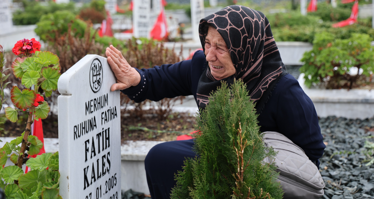 Depremde gelini ve 3 torununu kaybeden Atrak Kaleş: 