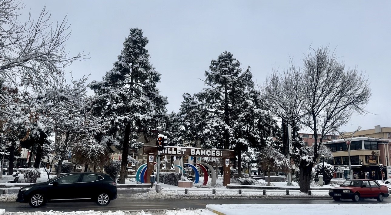 Erzincan’da kar ve tipi etkisini sürdürdü
