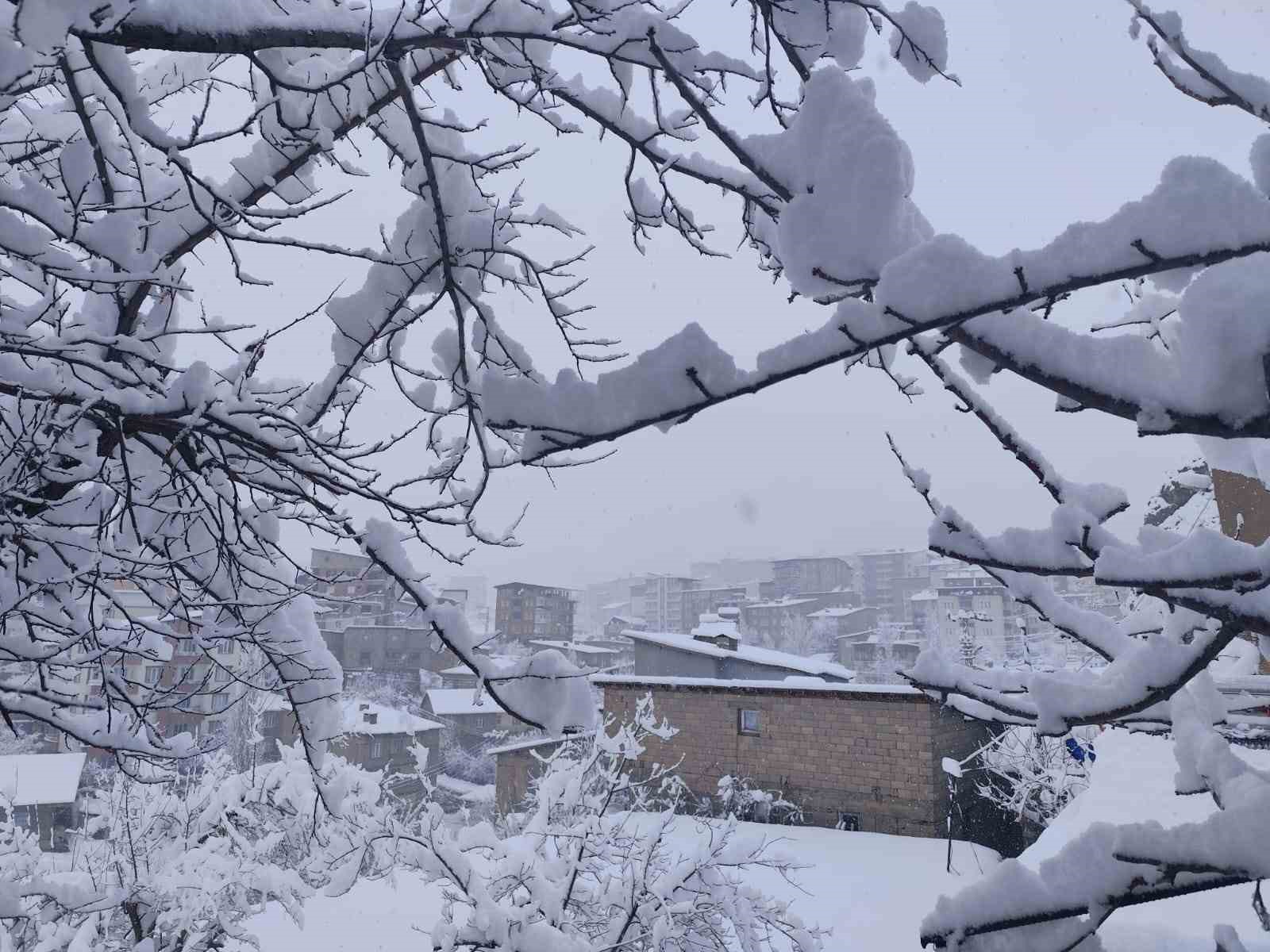 Hakkari’de kartpostallık görüntüler