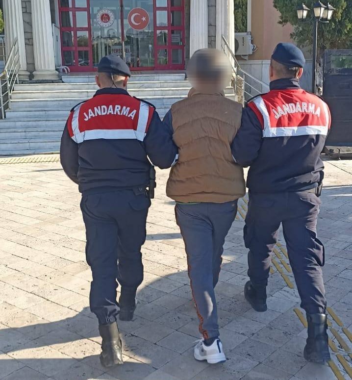 Didim’de 10 yıl hapis cezası ile aranan şahıs yakalandı