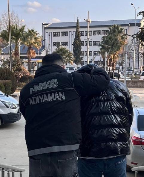 Uyuşturucu operasyonunda 1 şahıs tutuklandı