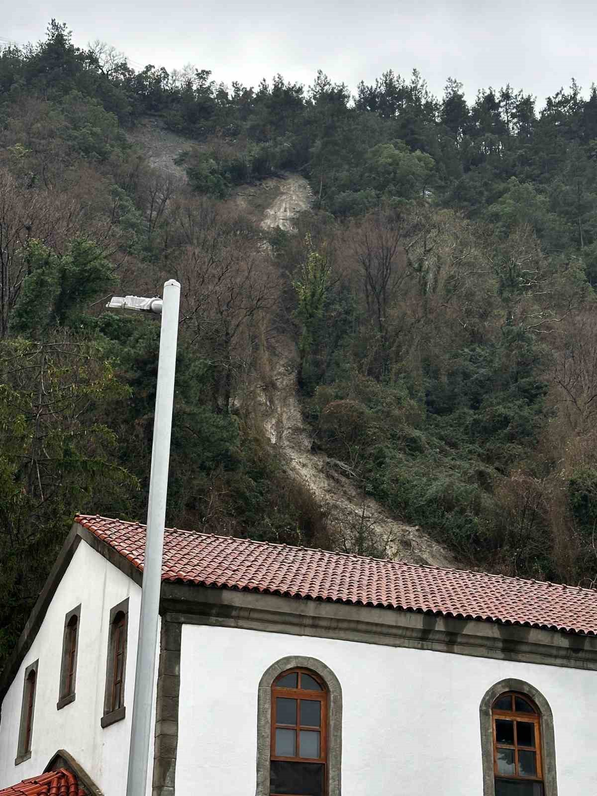 Sinop’ta heyelan