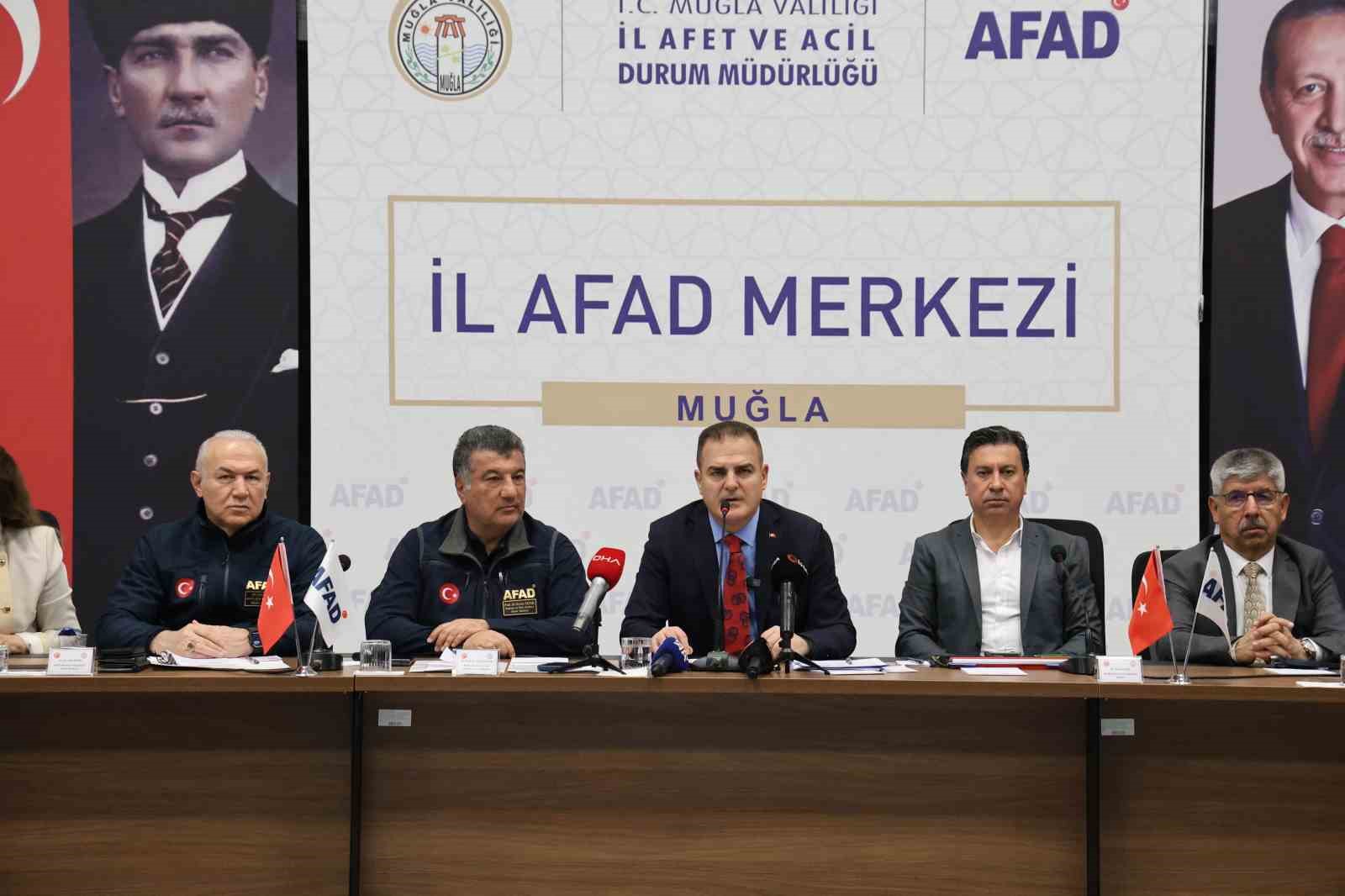 Ege’deki depremler nedeniyle muhtemel senaryolar Muğla’da masaya yatırıldı