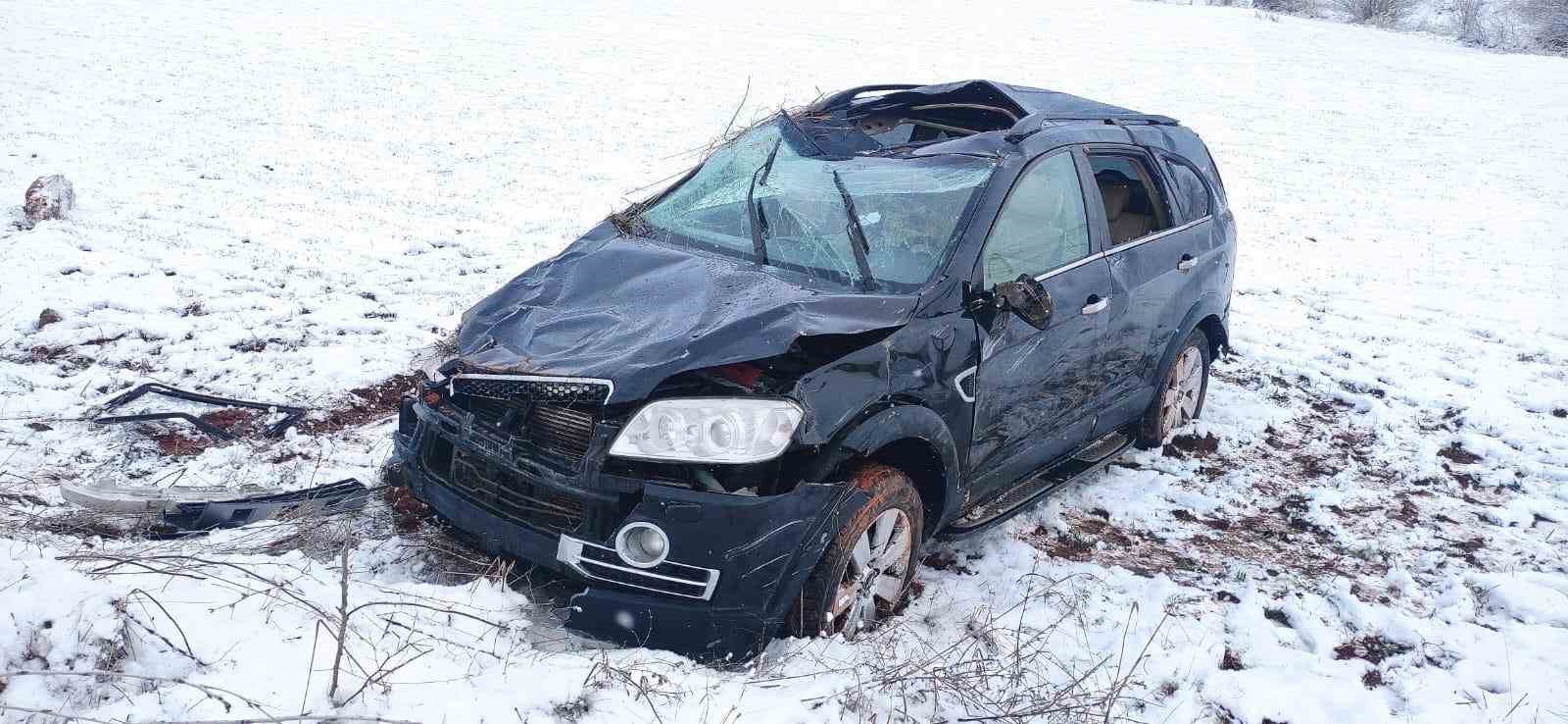 Çorum’da cip şarampole yuvarlandı: 1 yaralı