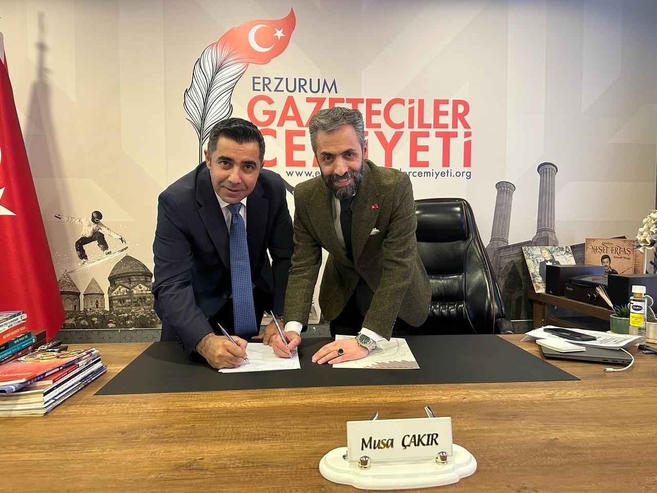 Vakıf Bank’tan Erzurum Gazeteciler Cemiyeti üyelerine 500 Bin TL kredi imkanı