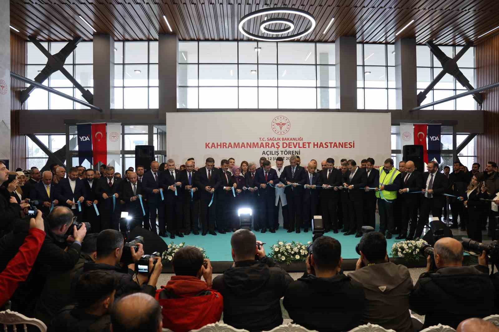 Kahramanmaraş’ta 400 yataklı Acil Durum Hastanesi açıldı
