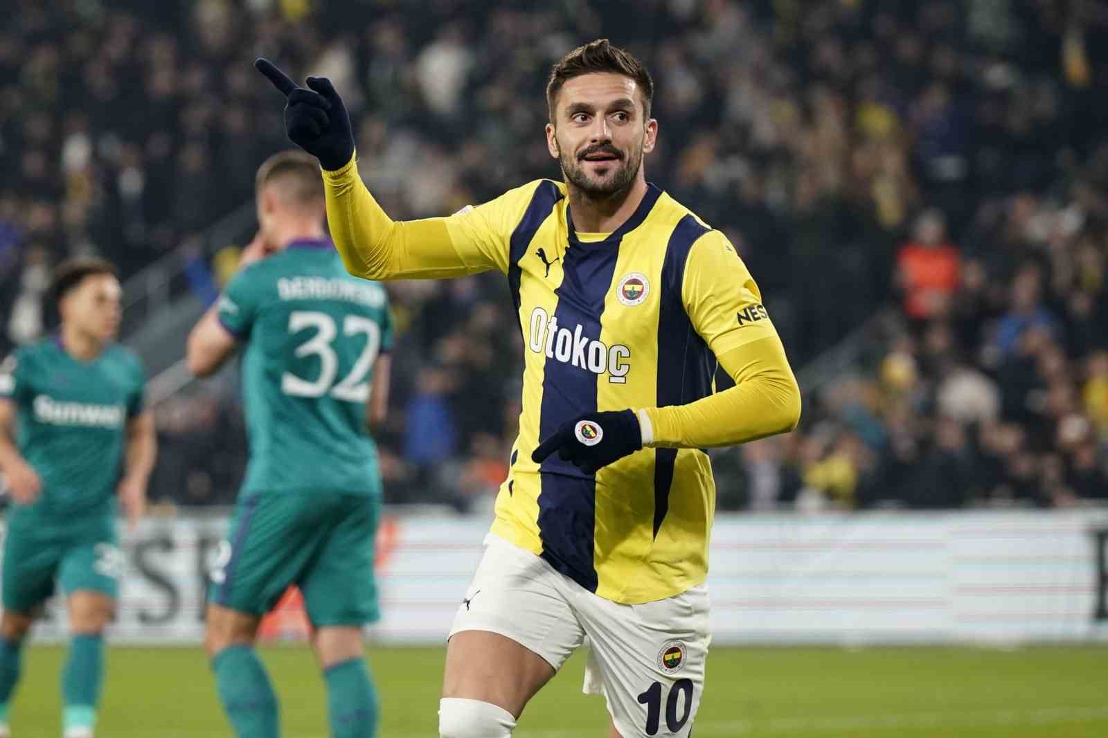 Dusan Tadic, skor katkısını Avrupa Ligi’nde sürdürdü