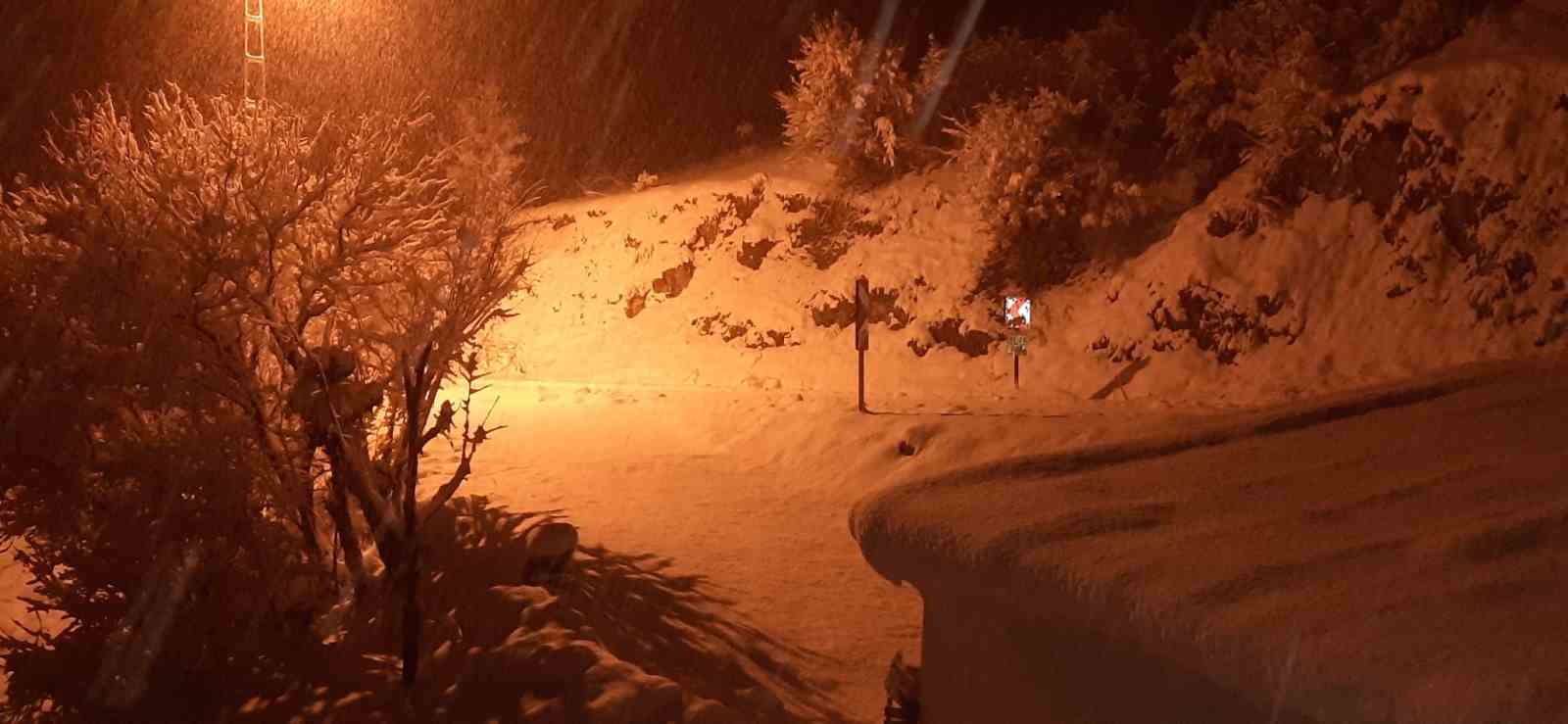 Malatya’da kırsal bölgeler kar altında