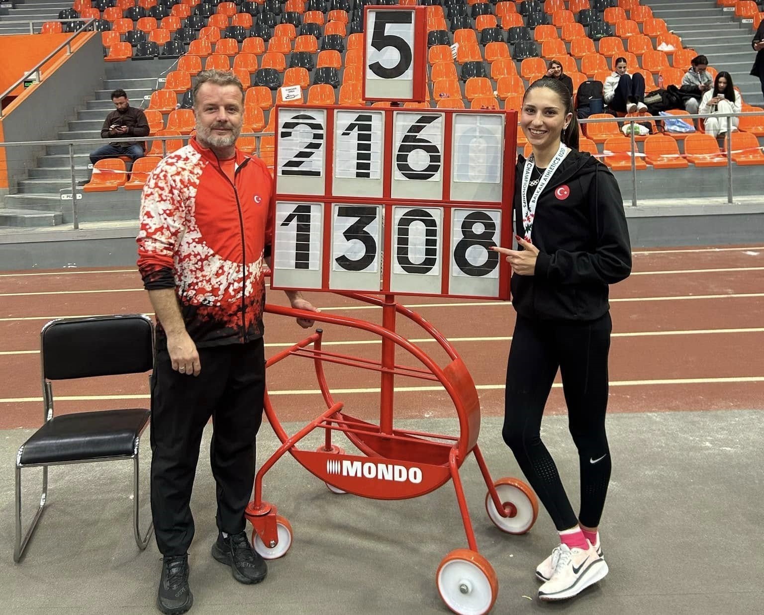 Balkan Atletizm Şampiyonası’nda iki madalya birden