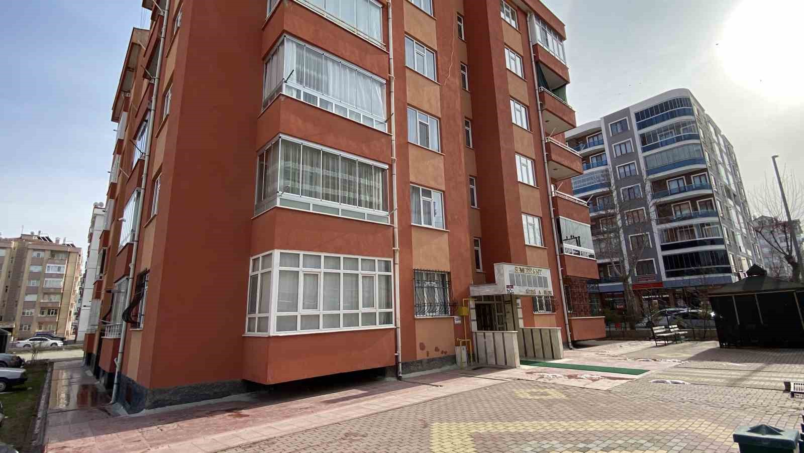 Konya’da dünür cinayetinde baba ile oğlu tutuklandı