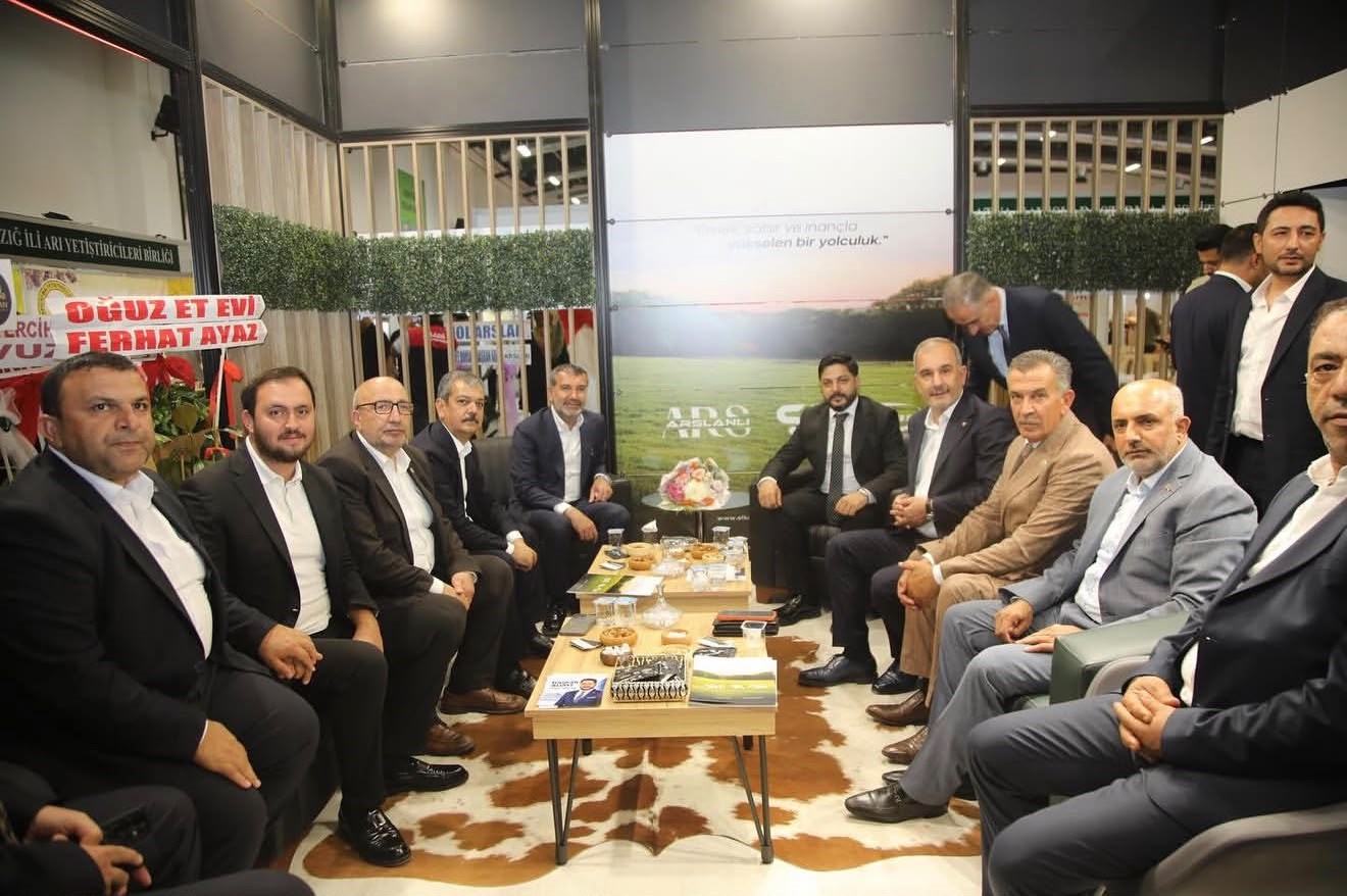 senol-arslan-fuari-yogun-ziyaret-ve-gorusme-trafigiyle-tamamladi