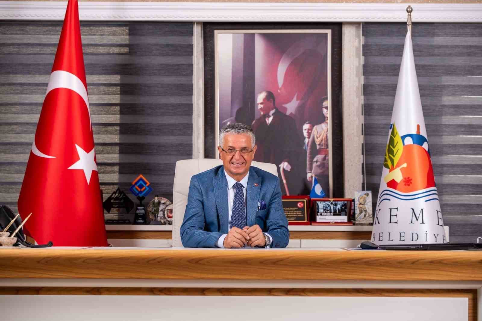 Tekirova’ya halı saha ve park projesi