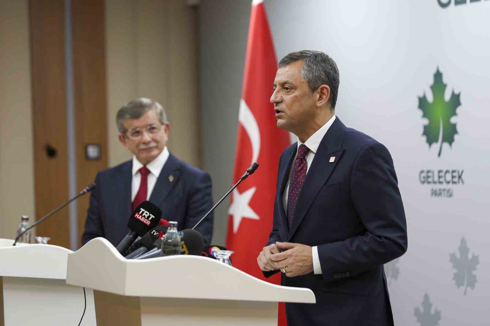 CHP Genel Başkanı Özel’den Davutoğlu’na ziyaret