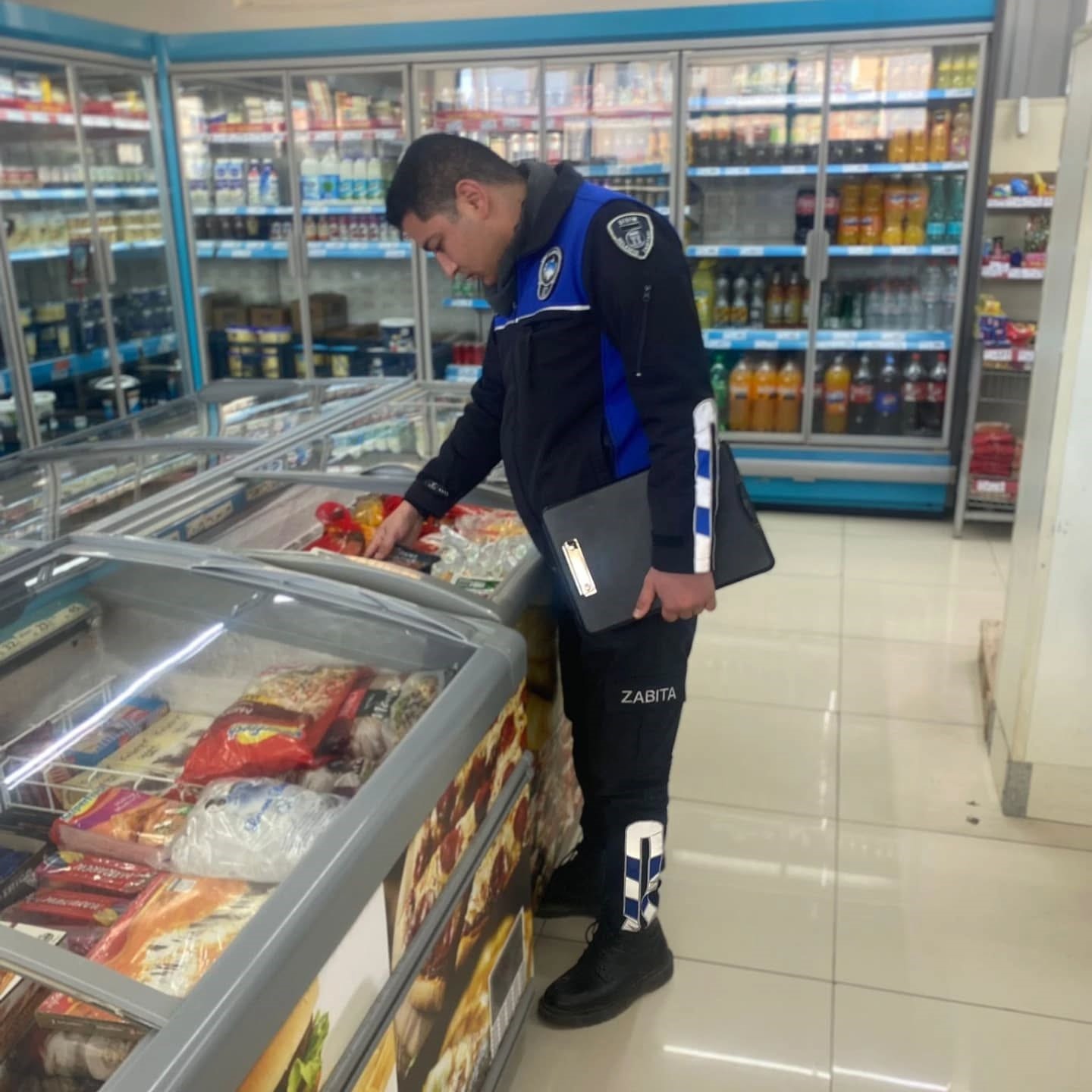 Didim’de zabıta ekipleri denetimlerini sürdürüyor