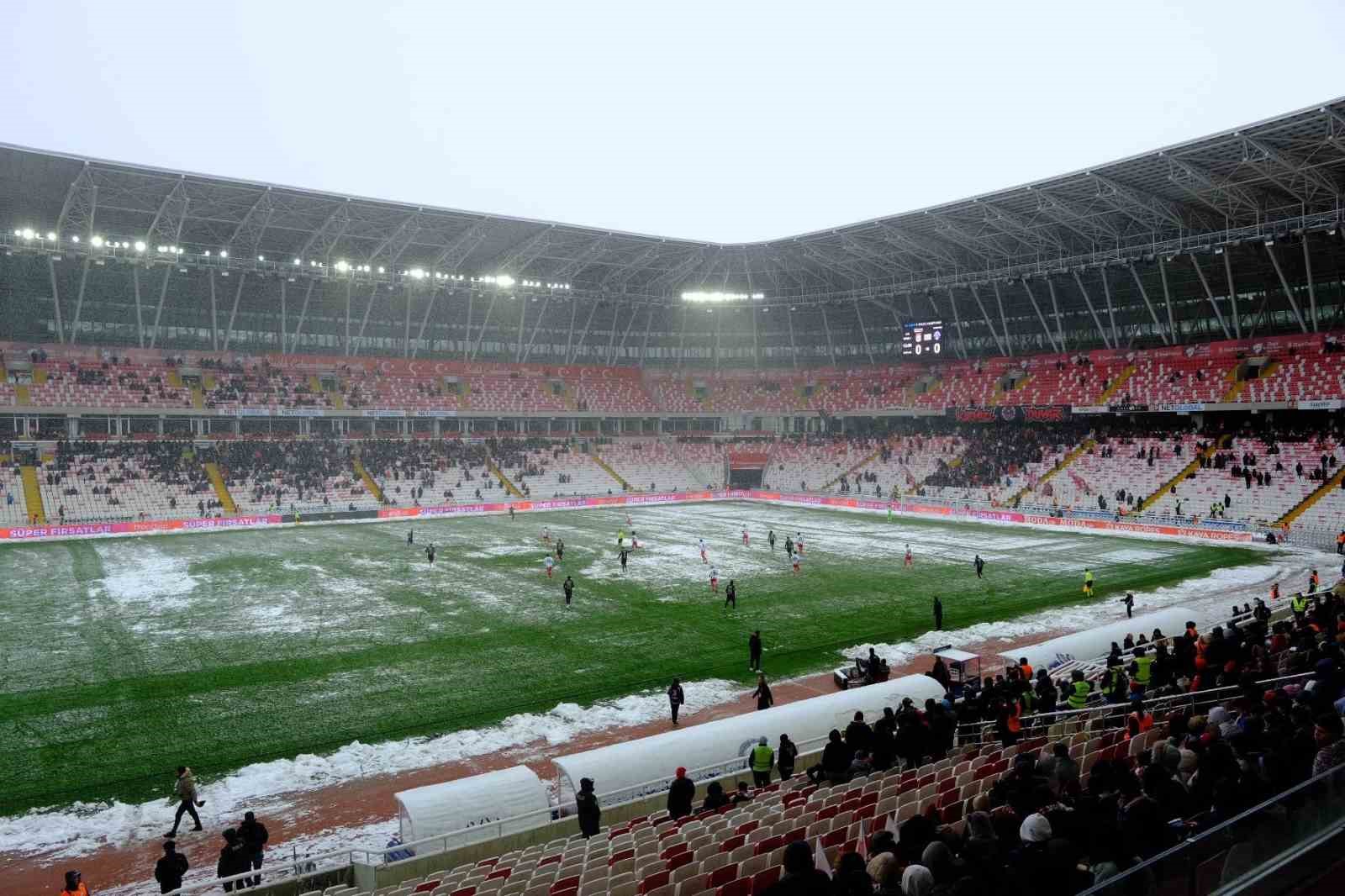 Sivasspor - Konyaspor maçının biletleri satışta